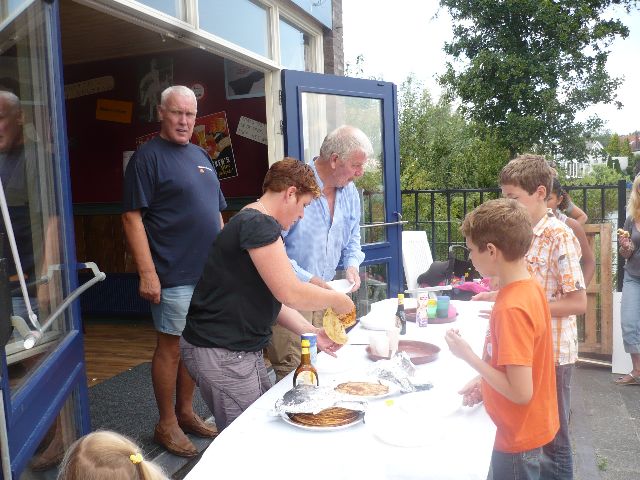 HUT09JVDB (14)