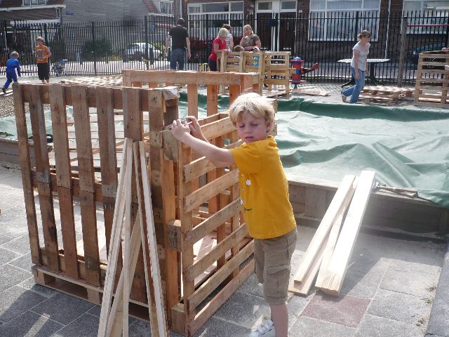 HUT09JVDB (2)